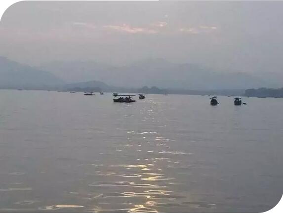西湖001.jpg
